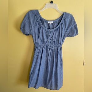 Dainty blue dress with pockets